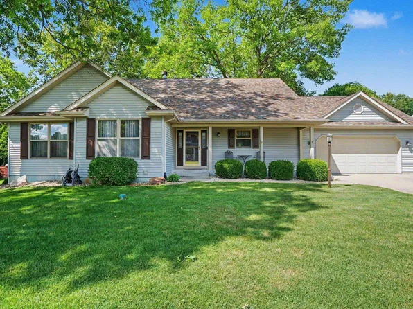 26391 Traders Post Ln, South Bend, IN 46619
