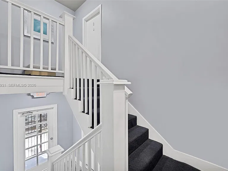 109 NW 6th Ave #8 — Photo 20