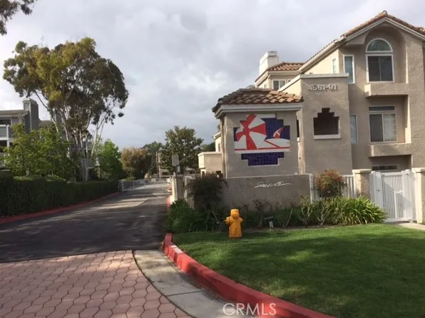 4591 Warner Ave APT 203, Huntington Beach, CA 92649