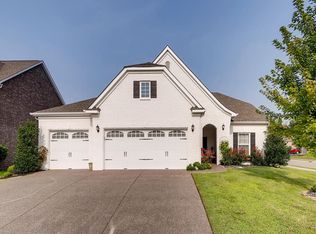 359 Meandering Dr, Lebanon, TN 37090