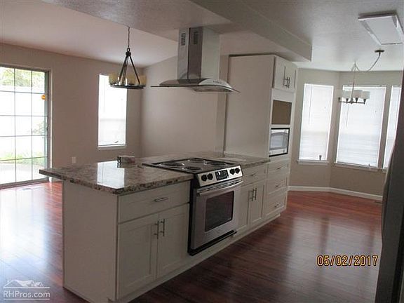 4th image of 6020 N Highlands Pkwy APT 49-C