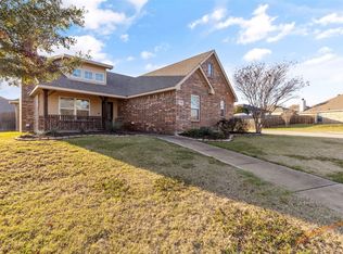7200 Crenshaw Dr, Benbrook, TX 76126