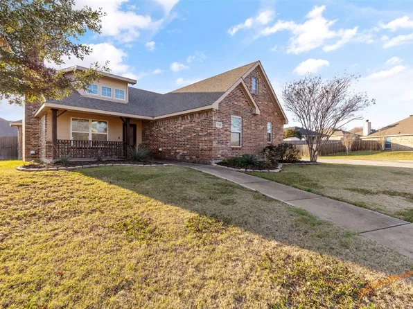 7200 Crenshaw Dr, Benbrook, TX 76126