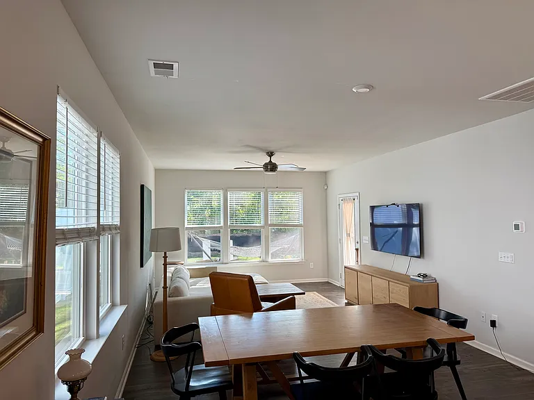 402 Poinsett Bridge Way — Photo 6
