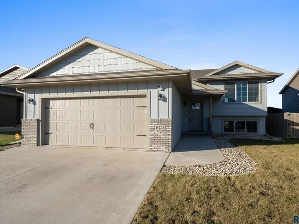 9424 W Liam St, Sioux Falls, SD 57106