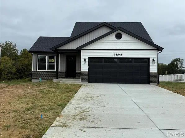 28545 Shallow Water Rd, Warrenton, MO 63383