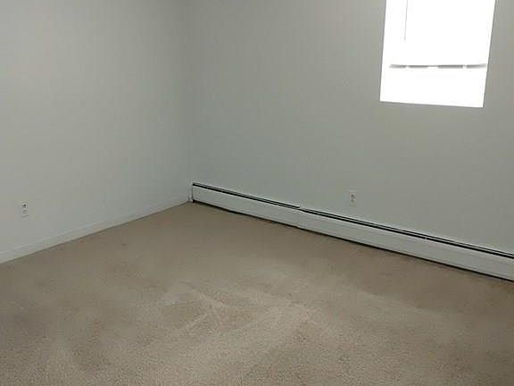 5th image of 81 Cushing Ave #2