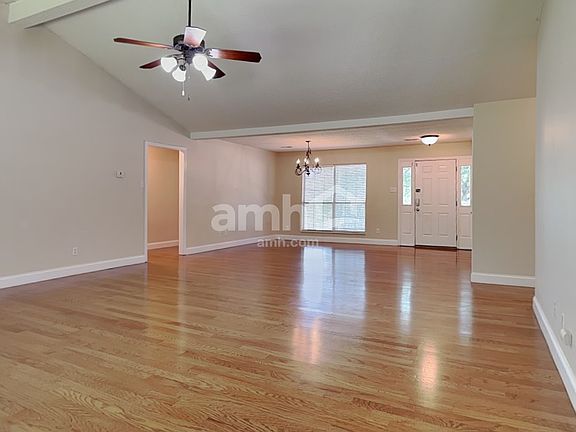 5th image of 721 Mize Farm Ct