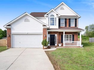 1703 Conifer Cres, Charlotte, NC 28213