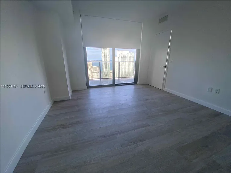 45 SW 9th St #3703 — Photo 24