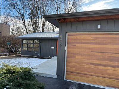 536 Lawndale Ave, Woodstock, IL, 60098