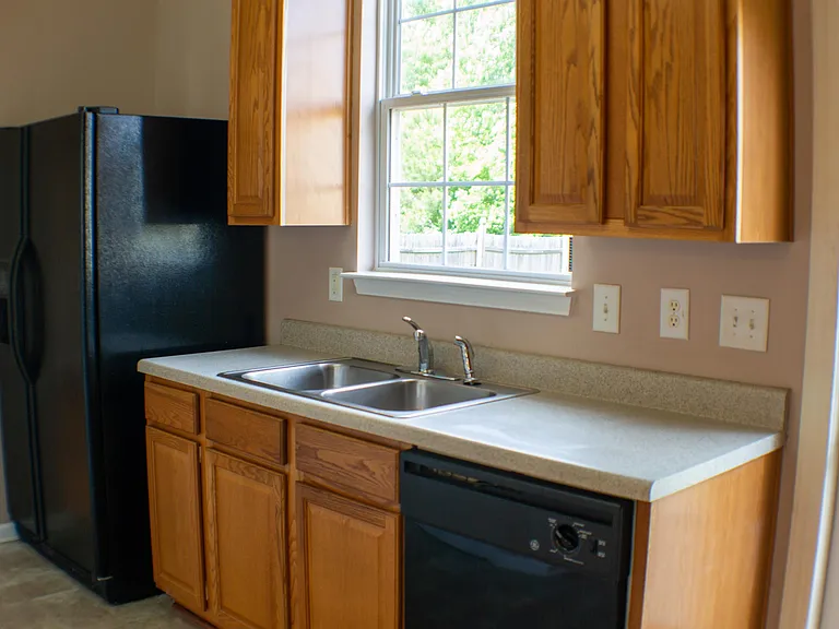 5145 Mabe Dr — Photo 6