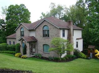 4756 Ridgetop Dr, Morgantown, WV 26508