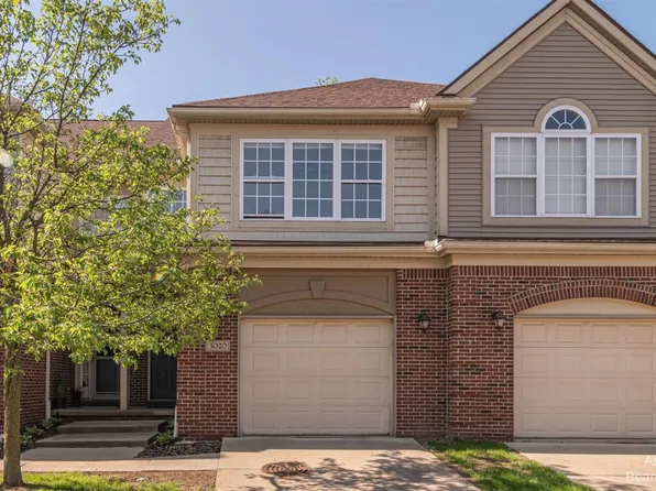 3020 Aspen Ln, Ann Arbor, MI 48108