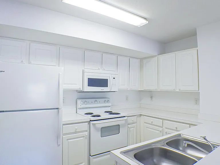 4113 Residence Dr #211 — Photo 8