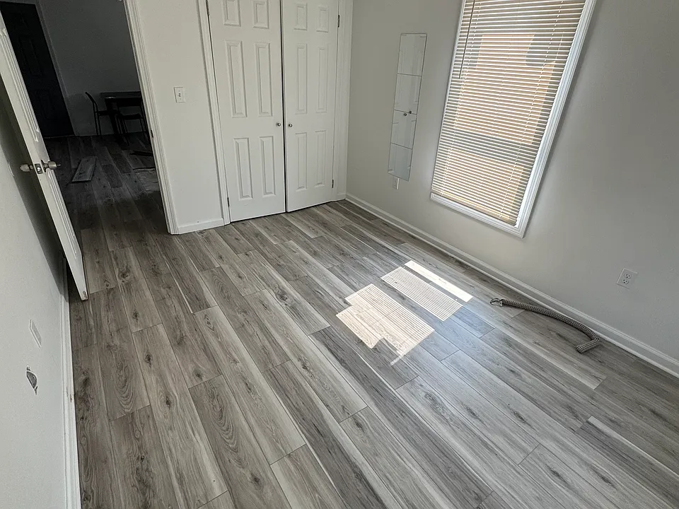 93 Winchester Ave #2