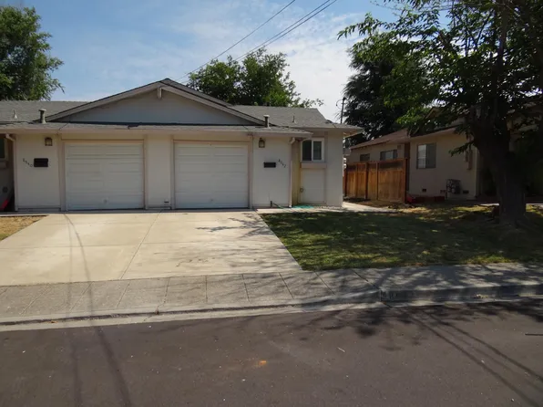 8642 Beverly Ln, Dublin, CA 94568