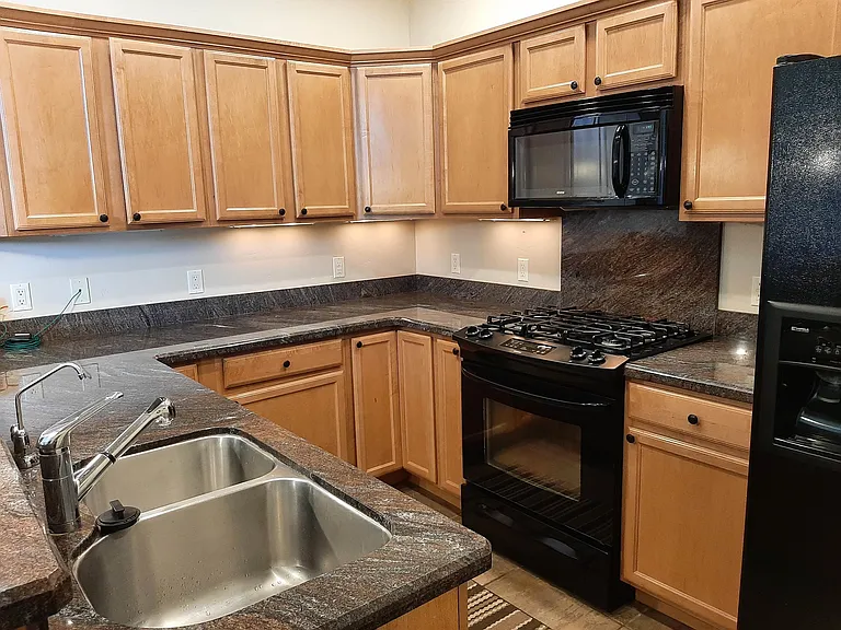 135 Eaton Dr #1020 — Photo 16