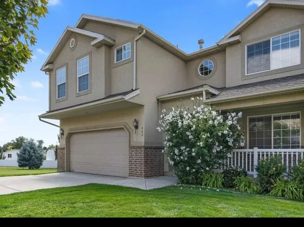 848 S Apple Grove Ln, Pleasant Grove, UT 84062