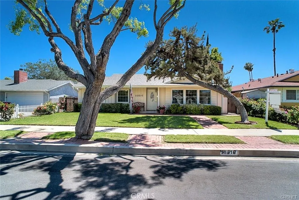 4 bed, 2000 sqft, $6,000 — Photo 4