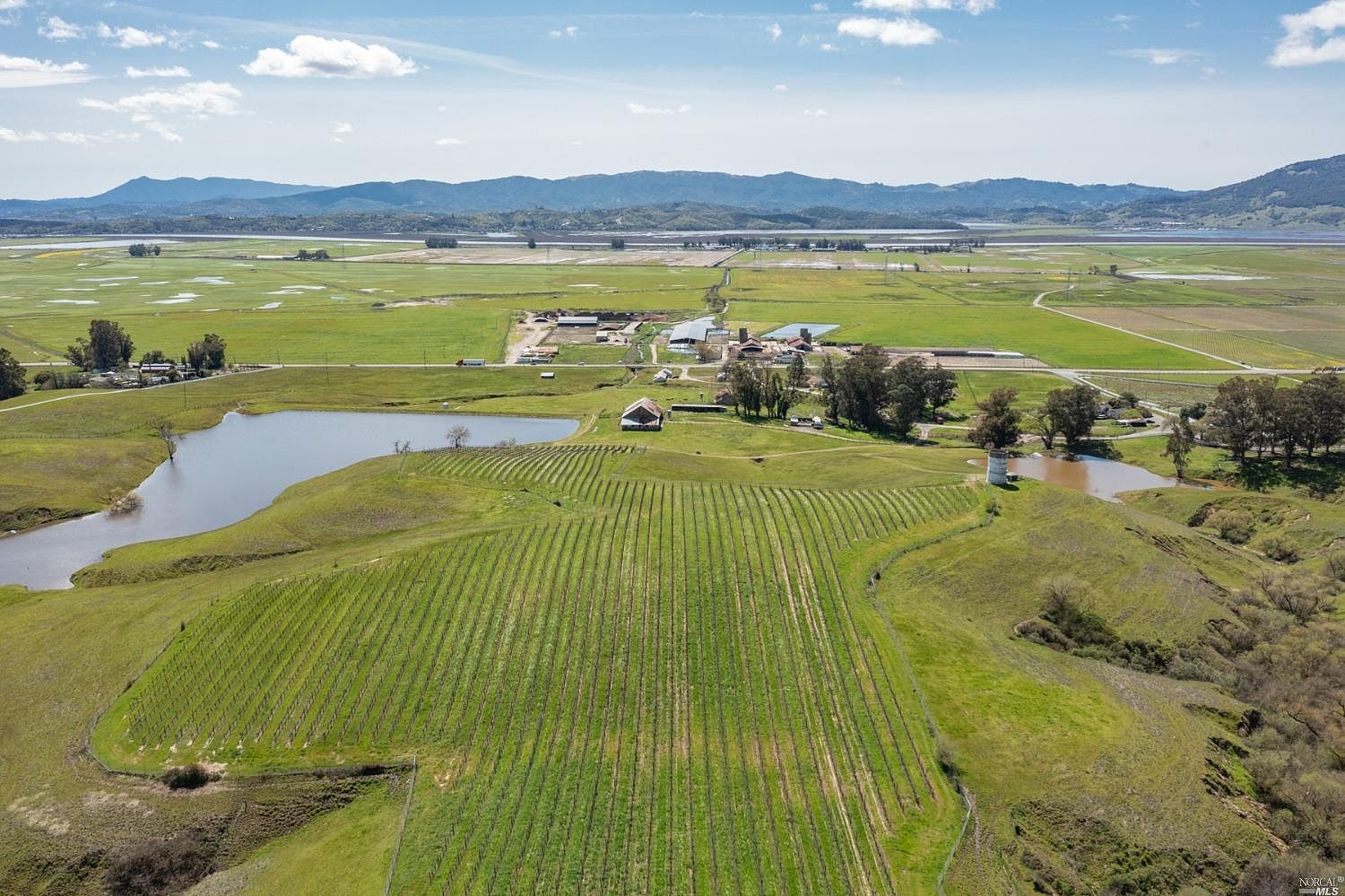 7689 Lakeville Hwy, Petaluma, CA 94954 MLS 323021302 Zillow