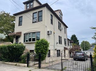 1648 Library Ave #2, Bronx, NY 10465