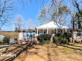 458 Oakland Dr, Gainesville, GA 30501