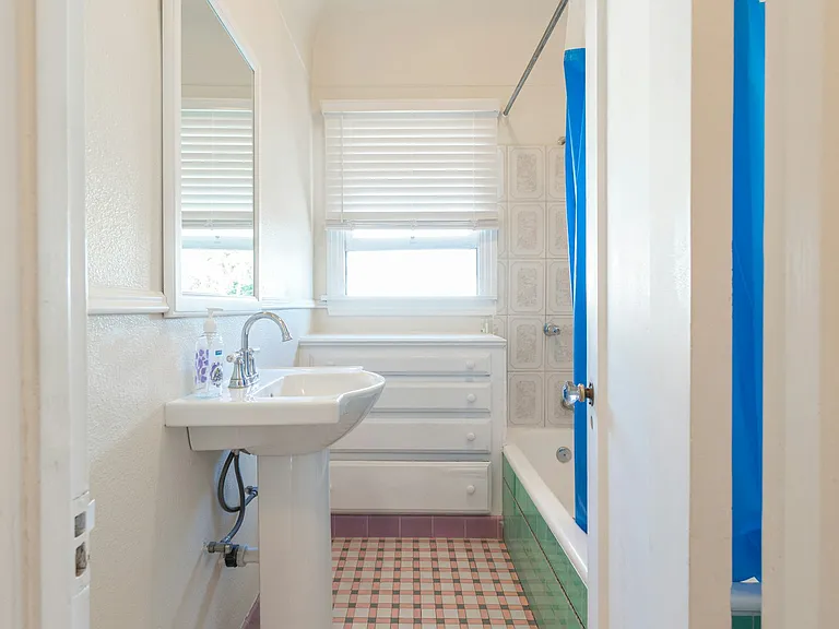 358 Orange Ave #360 — Photo 14