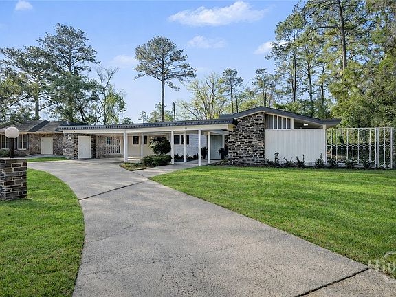 2nd image of 1417 Dale Drive