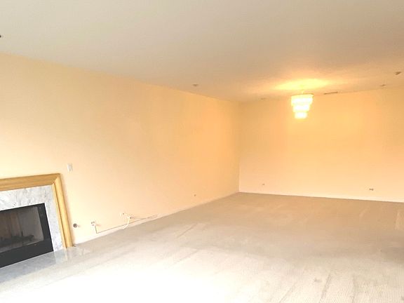 5th image of 4545 W Touhy Ave APT 623W