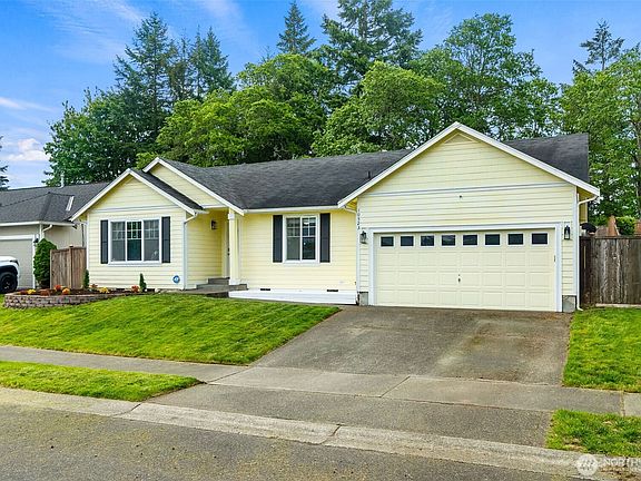 2nd image of 10523 Farwest Court SE