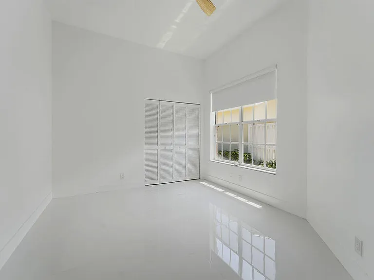 8213 Quail Meadow Trce — Photo 23