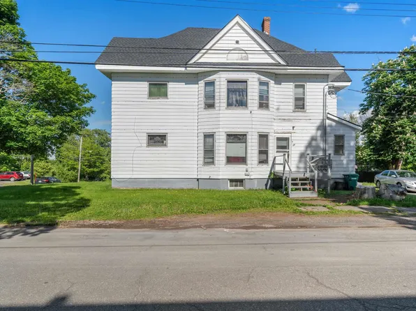 105 Park St, Stellarton, NS B0K 1S0