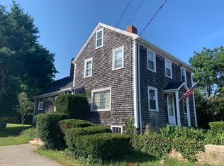 31 Fairhaven Rd, Mattapoisett, MA 02739