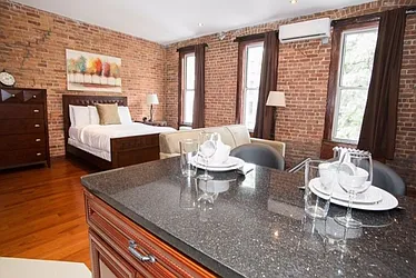 Rented by Eisenberg Exclusives