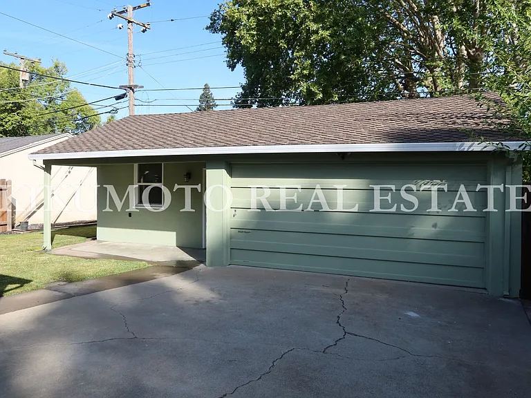 2760 Muir Way — Photo 23