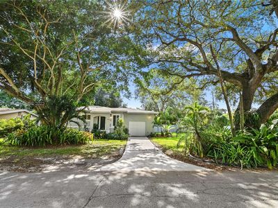 700 NE 160th Ter, Miami, FL, 33162