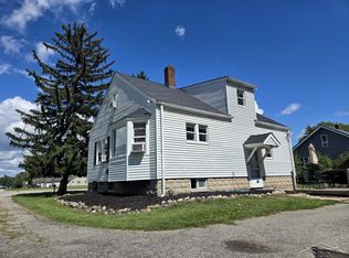 3715 Shattuck Rd, Saginaw, MI 48603