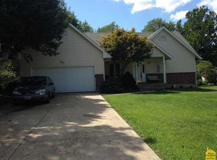 805 W 28th St, Sedalia, MO 65301
