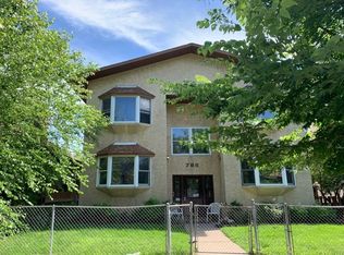 786 Aurora Ave, Saint Paul, MN 55104