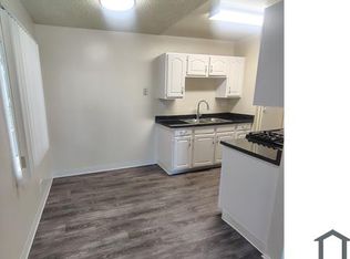 551 Oxford St, Chula Vista, CA 91911