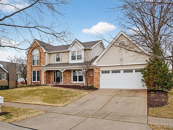 3rd image of 2655 Storm Lake Dr