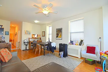Rented by Manhattan Spaces