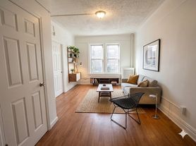 745 Taylor Ave, Bronx, NY