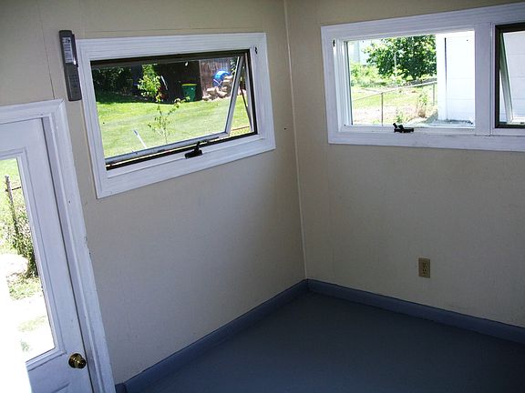 Rear Laundry/Furnace Room