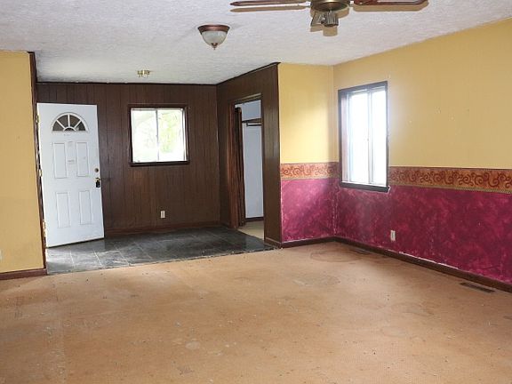 5th image of 5651 SE 60th St