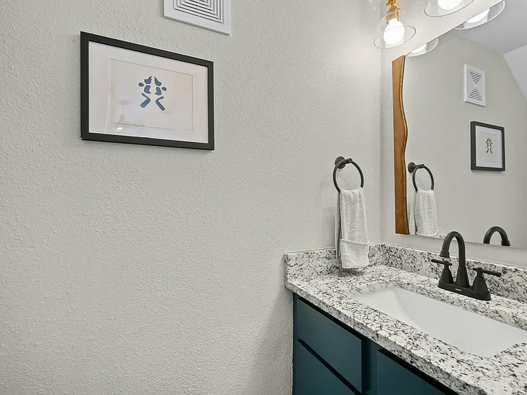 2018 W Rundberg Ln #15B — Photo 16