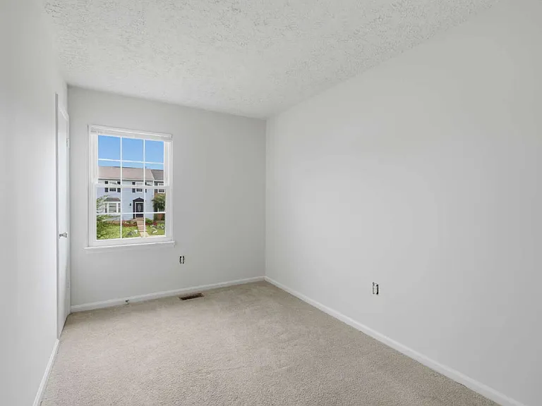8635 Reinecke Ct — Photo 19