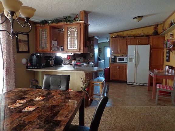 5th image of 110 Southline Dr