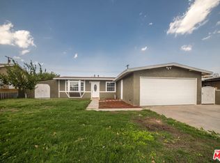 2165 E Avenue Q2, Palmdale, CA 93550